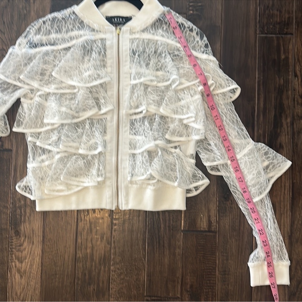 Akira Ruffle Lace Jacket | S | white - Picture 4 of 6